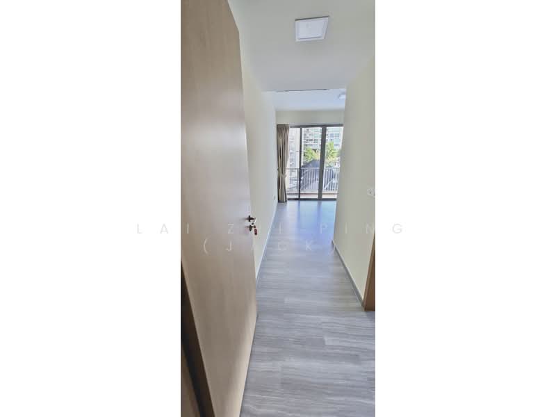 Ripple Bay, 4 Pasir Ris Link, 3 Bedrooms, 1,066 sqft, Condominium For Rent, by Lai Zhi Ping (Jack), 500155956 - Corridor - PropertyGuru.com.sg