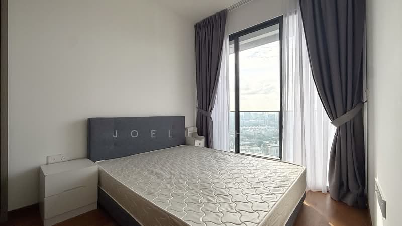 Stirling Residences, 25 Stirling Road, 2 Bedrooms, 635 sqft, Condominium For Rent, by Joell Kher, 500155969 - Master Bedroom - PropertyGuru.com.sg