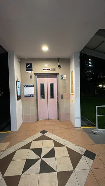 15 Hougang Avenue 3, 15 Hougang Avenue 3, 3 Bedrooms, 1,000 sqft, HDB Flat For Rent, by Jenny Tan, 500155976 - Exterior - PropertyGuru.com.sg