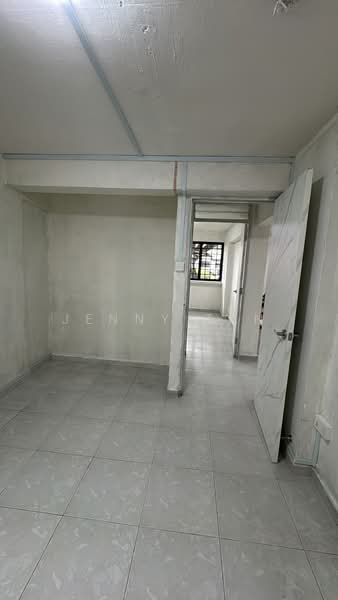 15 Hougang Avenue 3, 15 Hougang Avenue 3, 3 Bedrooms, 1,000 sqft, HDB Flat For Rent, by Jenny Tan, 500155976 - Interior - PropertyGuru.com.sg