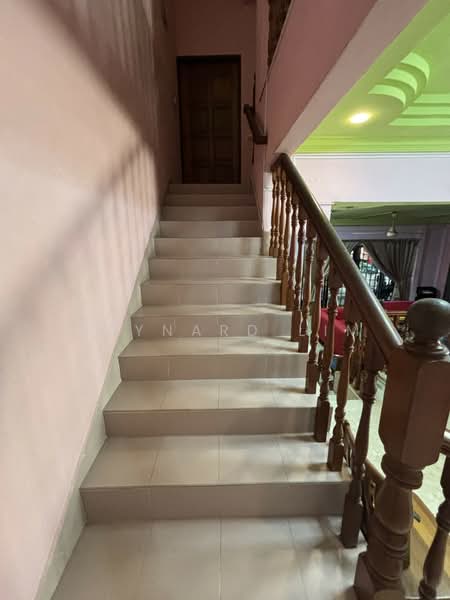Hong San Walk, Hong San Walk, 6 Bedrooms, 3,743 sqft, Semi-Detached House For Sale, by Raynard Lim, 500155981 - Interior - PropertyGuru.com.sg