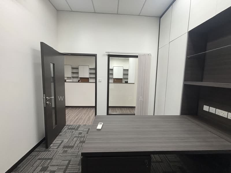 Woodlands Fully Fitted Media/Warehouse/Factory/Office/Production/Meeting Near RTS, , 1,658 sqft, Light Industrial (B1) For Rent, by Winnie Pang, 500155990 - Interior - CommercialGuru.com.sg