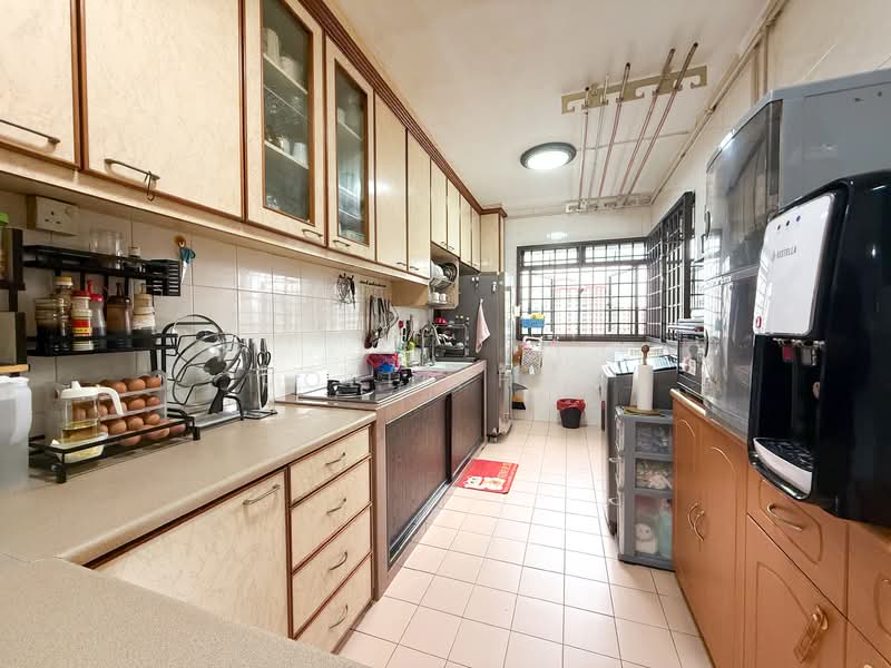 188A Rivervale Drive, 188A Rivervale Drive, 3 Bedrooms, 1,238 sqft, HDB Flat For Sale, by Joel Phua, 500155996 - Kitchen - PropertyGuru.com.sg
