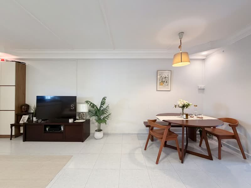 227 Pending Road, 227 Pending Road, 3 Bedrooms, 1,109 sqft, HDB Flat For Sale, by Sheryl Lim, 500155999 - Living Room - PropertyGuru.com.sg
