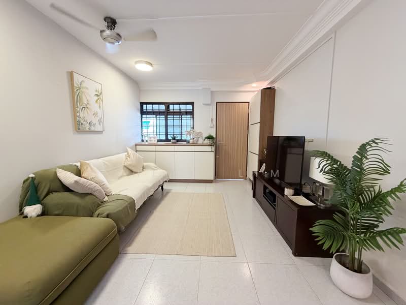 227 Pending Road, 227 Pending Road, 3 Bedrooms, 1,109 sqft, HDB Flat For Sale, by Sheryl Lim, 500155999 - Living Room - PropertyGuru.com.sg