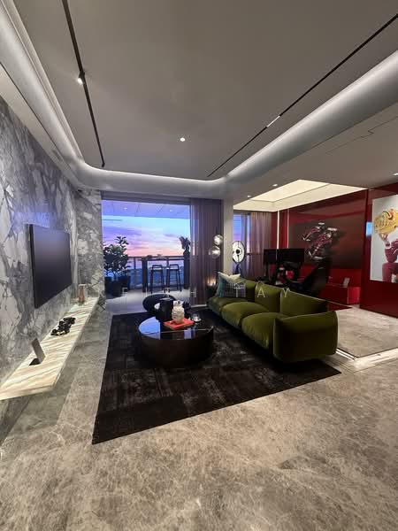 W Residences Marina View - Singapore, 22 Marina View, 3 Bedrooms, 1,195 sqft, Condominium For Sale, by Keith Tay, 500156013 - Living Room - PropertyGuru.com.sg