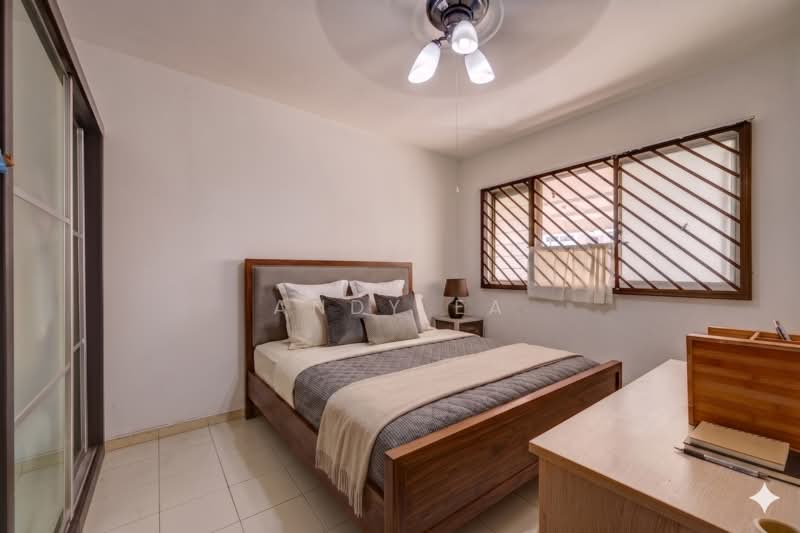131 Cashew Road, 131 Cashew Road, 2 Bedrooms, 786 sqft, HDB Flat For Sale, by Andy Ea, 500156015 - Bedroom - PropertyGuru.com.sg
