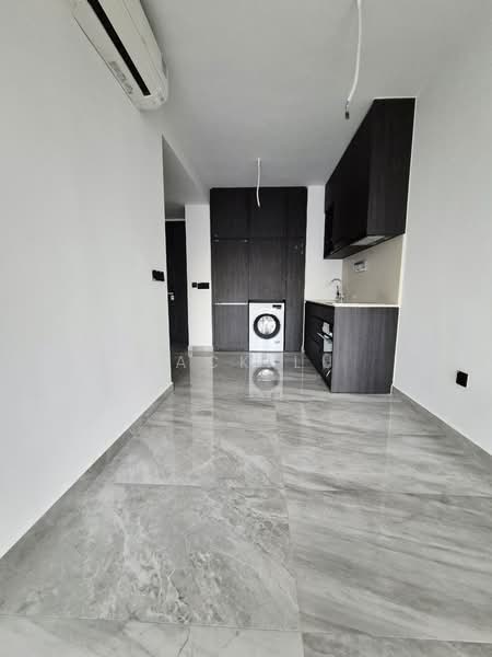 Gems Ville, 8 Lorong 13 Geylang, 2 Bedrooms, 797 sqft, Condominium For Sale, by Jack Lu, 500156023 - Kitchen - PropertyGuru.com.sg