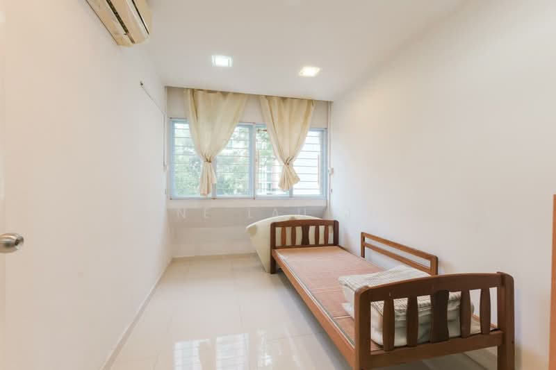 154 Gangsa Road, 154 Gangsa Road, 3 Bedrooms, 1,302 sqft, HDB Flat For Sale, by Yvonne Lau Jun Li, 500156025 - Bedroom - PropertyGuru.com.sg