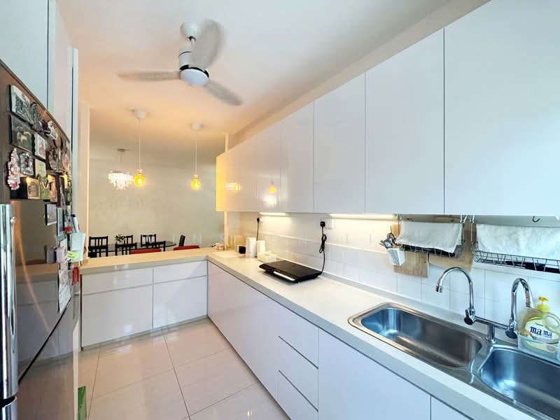 Upper Changi Road East, Upper Changi Road East/Eastwood Drive/Bedok Ria Drive, 4 Bedrooms, 2,600 sqft, Semi-Detached House For Sale, by Winston Lim, 500156026 - Kitchen - PropertyGuru.com.sg