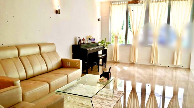 Upper Changi Road East, Upper Changi Road East/Eastwood Drive/Bedok Ria Drive, 4 Bedrooms, 2,600 sqft, Semi-Detached House For Sale, by Winston Lim, 500156026 - Living Room - PropertyGuru.com.sg