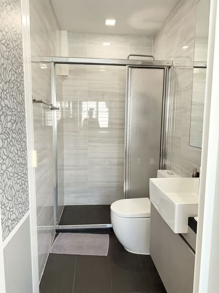 941 Hougang Street 92, 941 Hougang Street 92, 3 Bedrooms, 1,313 sqft, HDB Flat For Sale, by Nelson Tan, 500156036 - Bathroom - PropertyGuru.com.sg
