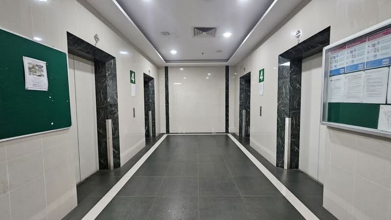 Pantech Business Hub, 196 Pandan Loop, Buona Vista / West Coast / Clementi New Town, 1,593 sqft, Factory / Workshop (B2) For Sale, by Evan Loh, 500156049 - Corridor - CommercialGuru.com.sg