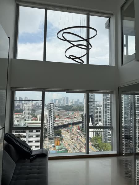 Strata, 1 Essex Road, 2 Bedrooms, 1,066 sqft, Apartment For Sale, by Adrian Lee, 500156053 - Living Room - PropertyGuru.com.sg
