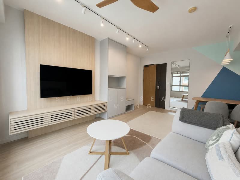 356A Anchorvale Lane, 356A Anchorvale Lane, 3 Bedrooms, 1,001 sqft, HDB Flat For Sale, by Sergius Seah Weiming, 500156064 - Living Room - PropertyGuru.com.sg