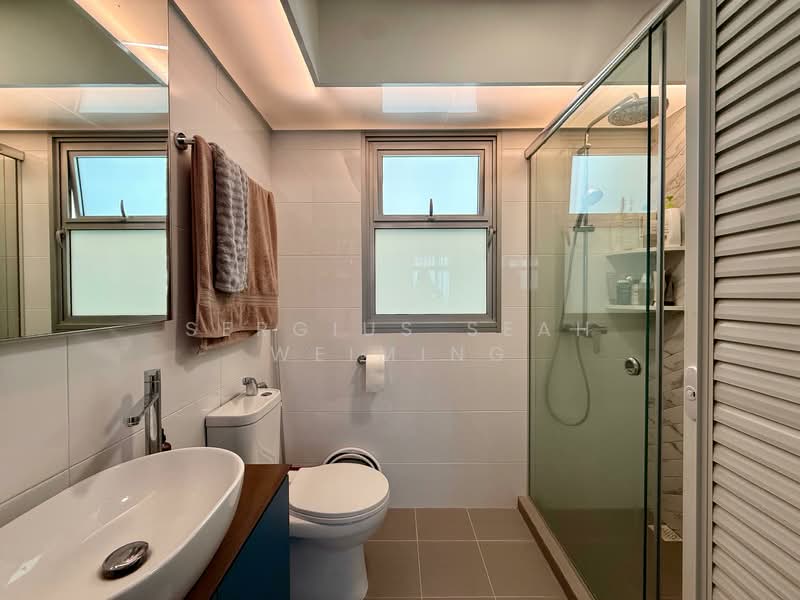 356A Anchorvale Lane, 356A Anchorvale Lane, 3 Bedrooms, 1,001 sqft, HDB Flat For Sale, by Sergius Seah Weiming, 500156064 - Master Bathroom - PropertyGuru.com.sg