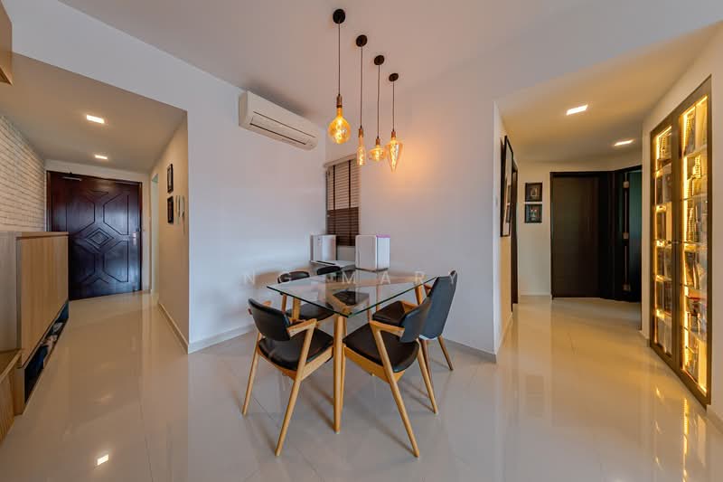 Stratford Court, 41A Bedok Ria Crescent, 3 Bedrooms, 1,227 sqft, Condominium For Sale, by Ng Mary, 500156072 - Dining Room - PropertyGuru.com.sg