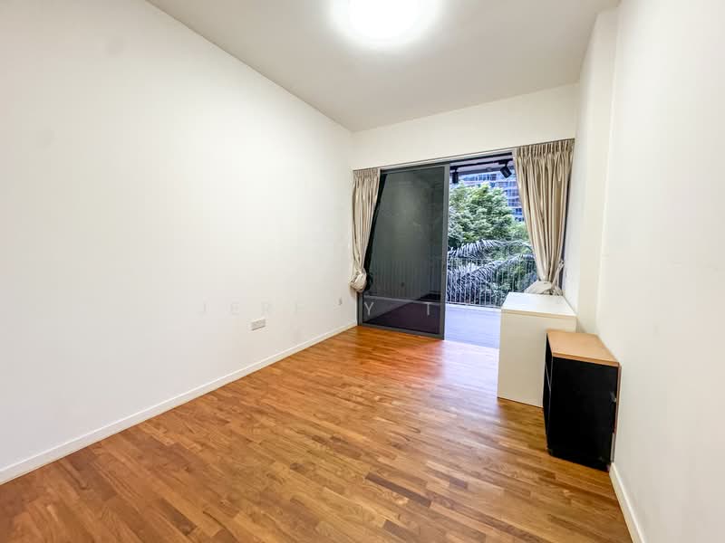 The Interlace, 180 Depot Road, 2 Bedrooms, 1,216 sqft, Condominium For Rent, by Jeremy Toh, 500156089 - Balcony - PropertyGuru.com.sg