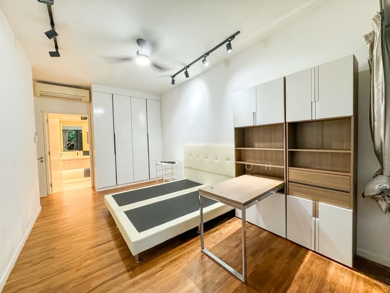 The Interlace, 180 Depot Road, 2 Bedrooms, 1,216 sqft, Condominium For Rent, by Jeremy Toh, 500156089 - Bedroom - PropertyGuru.com.sg