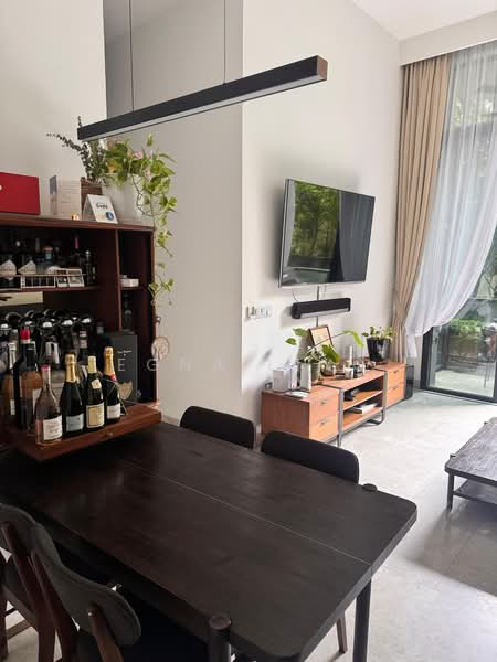 Martin Modern, 10 Martin Place, 3 Bedrooms, 1,012 sqft, Apartment For Rent, by Egna Ling, 500156112 - Living Room - PropertyGuru.com.sg
