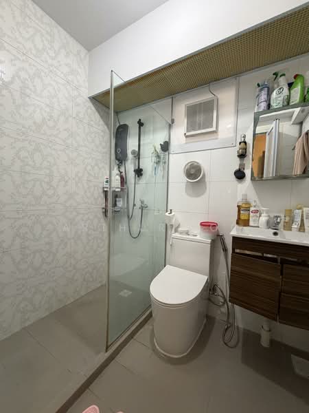 9 Joo Seng Road, 9 Joo Seng Road, 3 Bedrooms, 1,001 sqft, HDB Flat For Sale, by Arthur Loo, 500156135 - Bathroom - PropertyGuru.com.sg