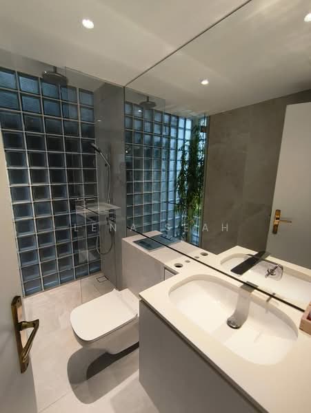 3.5sty Semi D @Telok Kurau -100% move in, Telok Kurau, 6 Bedrooms, 4,000 sqft, Semi-Detached House For Sale, by Lena Seah, 500156151 - Bathroom - PropertyGuru.com.sg