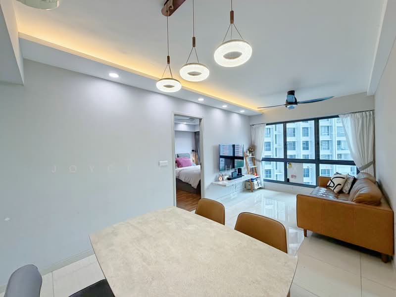 311A Clementi Avenue 4, 311A Clementi Avenue 4, 2 Bedrooms, 646 sqft, HDB Flat For Sale, by Joyce Lye Hui Xin, 500156159 - Living Room - PropertyGuru.com.sg