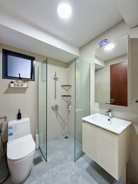 311A Clementi Avenue 4, 311A Clementi Avenue 4, 2 Bedrooms, 646 sqft, HDB Flat For Sale, by Joyce Lye Hui Xin, 500156159 - Bathroom - PropertyGuru.com.sg