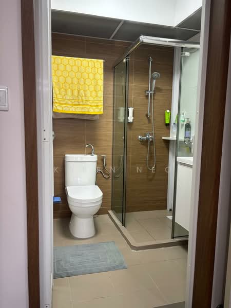 876A Tampines Avenue 8, 876A Tampines Avenue 8, 4 Bedrooms, 1,291 sqft, HDB Flat For Sale, by Karen Neo, 500156166 - Bathroom - PropertyGuru.com.sg