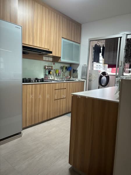 876A Tampines Avenue 8, 876A Tampines Avenue 8, 4 Bedrooms, 1,291 sqft, HDB Flat For Sale, by Karen Neo, 500156166 - Kitchen - PropertyGuru.com.sg