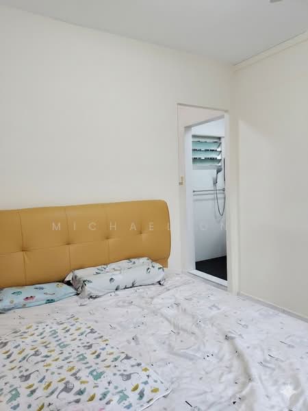 766 Choa Chu Kang North 5, 766 Choa Chu Kang North 5, 3 Bedrooms, 1,118 sqft, HDB Flat For Sale, by Michael Ong, 500156184 - Bedroom - PropertyGuru.com.sg