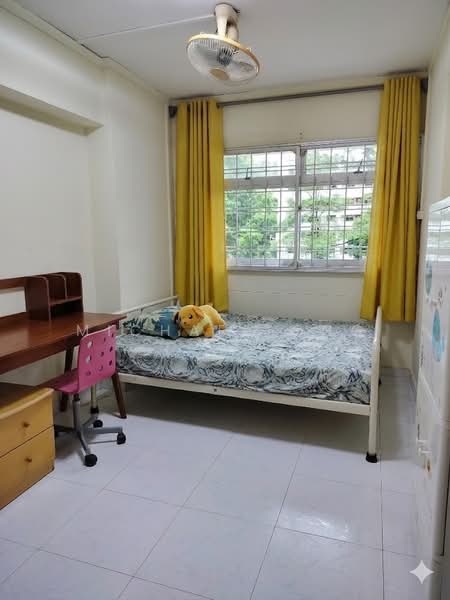 766 Choa Chu Kang North 5, 766 Choa Chu Kang North 5, 3 Bedrooms, 1,118 sqft, HDB Flat For Sale, by Michael Ong, 500156184 - Bedroom - PropertyGuru.com.sg
