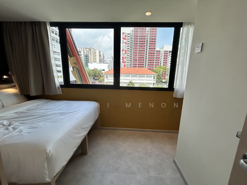 Coliwoo Midtown, 141 Middle Road, Room Rental, 250 sqft, Apartment For Rent, by Rathi Menon, 500156188 - PropertyGuru.com.sg