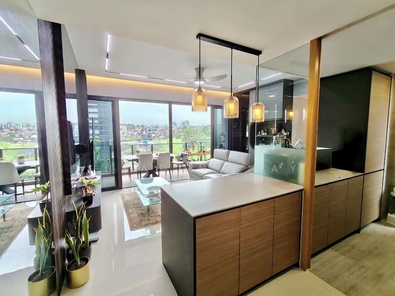 Midwood, 10 Hillview Rise, 4 Bedrooms, 1,249 sqft, Condominium For Sale, by Sheadon Chay, 500156190 - Living Room - PropertyGuru.com.sg