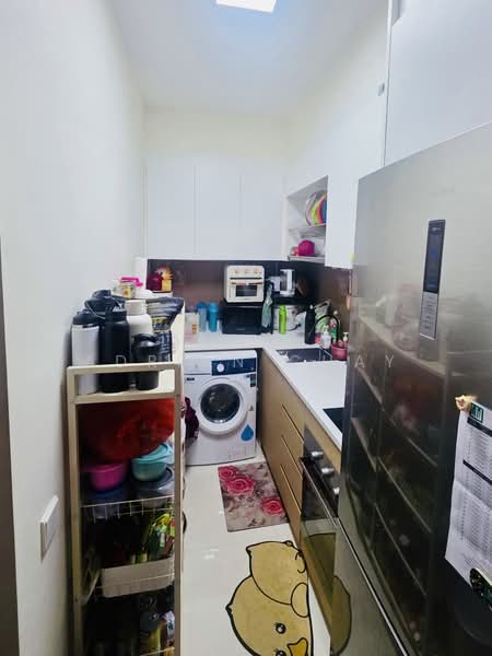Treasure at Tampines, 45 Tampines Lane, 2 Bedrooms, 678 sqft, Condominium For Sale, by Adrian Chay, 500156197 - Kitchen - PropertyGuru.com.sg