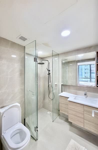 Treasure at Tampines, 45 Tampines Lane, 2 Bedrooms, 678 sqft, Condominium For Sale, by Adrian Chay, 500156197 - Bathroom - PropertyGuru.com.sg