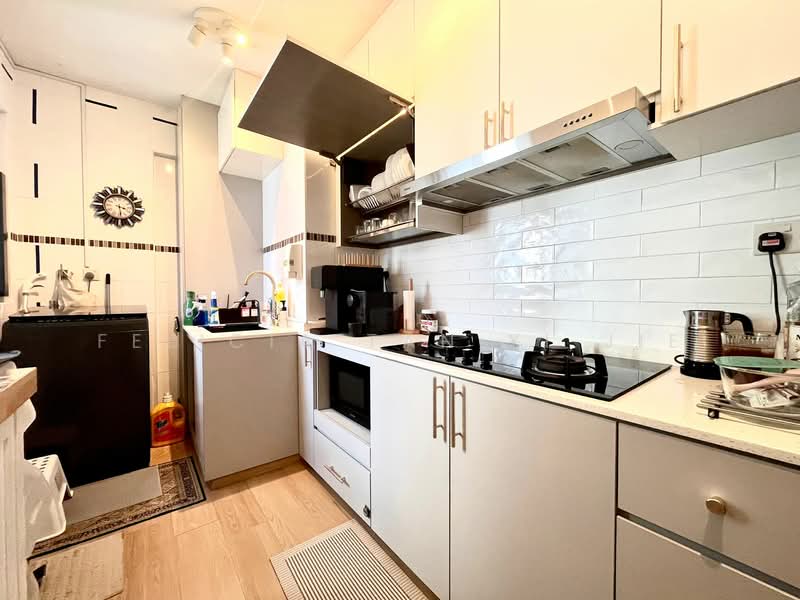 986B Buangkok Crescent, 986B Buangkok Crescent, 1 Bedroom, 506 sqft, HDB Flat For Sale, by Felicia Tan Yi Jie, 500156200 - Kitchen - PropertyGuru.com.sg