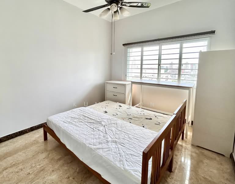 287C Jurong East Street 21, 287C Jurong East Street 21, 4 Bedrooms, 1,507 sqft, HDB Flat For Sale, by Kum Soon, 500156209 - Bedroom - PropertyGuru.com.sg