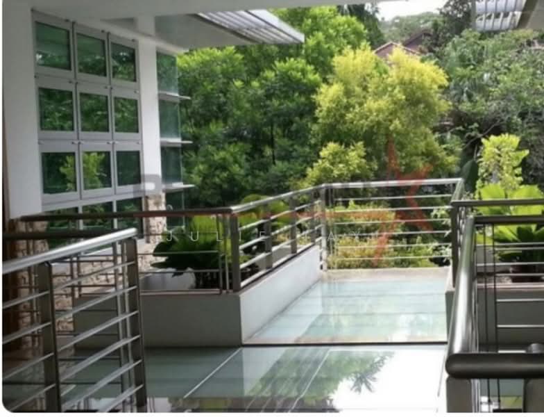 Good Class Bungalow EWART PARK. PRICED TO SELL ‼️, , 8 Bedrooms, 10,000 sqft, Good Class Bungalow For Sale, by Julie Tay, 500156215 - Exterior - PropertyGuru.com.sg