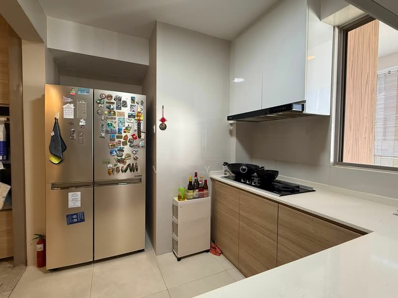 Hillview Estate, Jalan Intan, 5 Bedrooms, 4,070 sqft, Semi-Detached House For Sale, by Ivy Yeo, 500156230 - Kitchen - PropertyGuru.com.sg