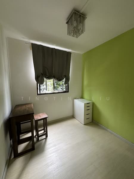 66 Marine Drive, 66 Marine Drive, 2 Bedrooms, 700 sqft, HDB Flat For Rent, by Tingting Liu, 500156231 - Study room - PropertyGuru.com.sg