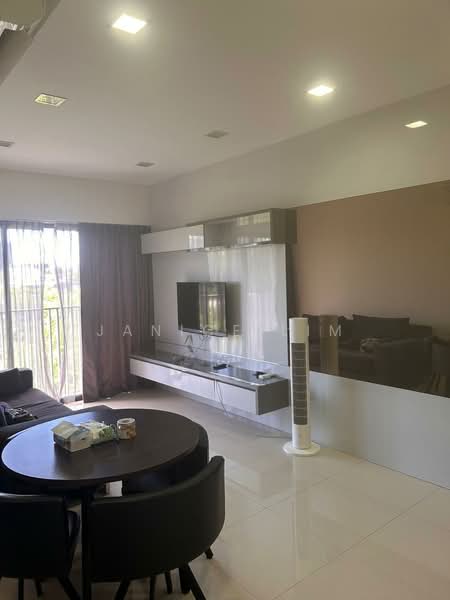 Meadows @ Peirce, 626 Upper Thomson Road, 1 Bedroom, 625 sqft, Condominium For Rent, by Janice Lim, 500156248 - Living Room - PropertyGuru.com.sg