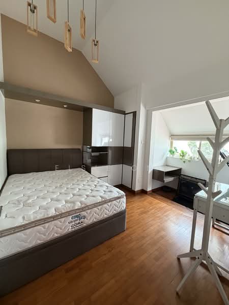 Horizon Gardens, Ang Mo Kio Avenue 2, 5 Bedrooms, 2,992 sqft, Cluster House For Rent, by Elsie Ong, 500156253 - Level 3 Common Bedroom 2 - PropertyGuru.com.sg