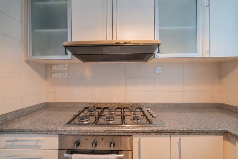 Goldenhill Park Condo, 66 Mei Hwan Drive, 3 Bedrooms, 1,335 sqft, Condominium For Sale, by Roy Choo, 500156263 - Kitchen - PropertyGuru.com.sg