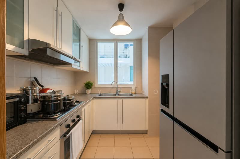 Goldenhill Park Condo, 66 Mei Hwan Drive, 3 Bedrooms, 1,335 sqft, Condominium For Sale, by Roy Choo, 500156263 - Kitchen - PropertyGuru.com.sg