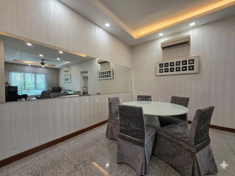 Hillbrooks, 92 Hillview Avenue, 3 Bedrooms, 1,173 sqft, Condominium For Sale, by Jeremy Peh, 500156265 - Dining Room - PropertyGuru.com.sg