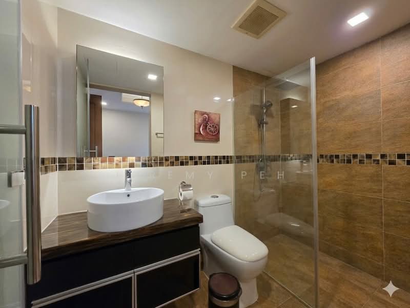 Hillbrooks, 92 Hillview Avenue, 3 Bedrooms, 1,173 sqft, Condominium For Sale, by Jeremy Peh, 500156265 - Bathroom - PropertyGuru.com.sg
