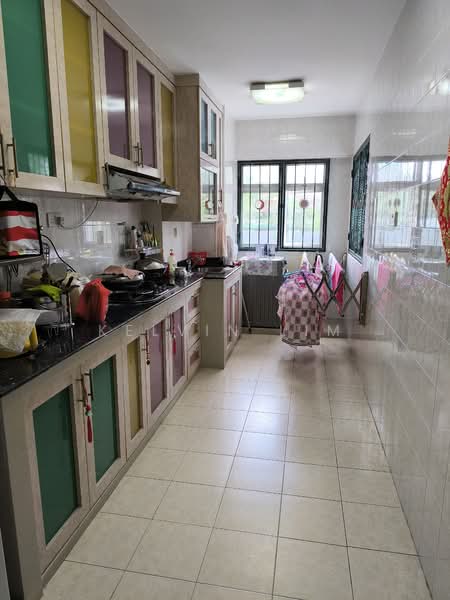 383A Bukit Batok West Avenue 5, 383A Bukit Batok West Avenue 5, Room Rental, 90 sqft, HDB Flat For Rent, by Kelvin Lim, 500156270 - Kitchen - PropertyGuru.com.sg