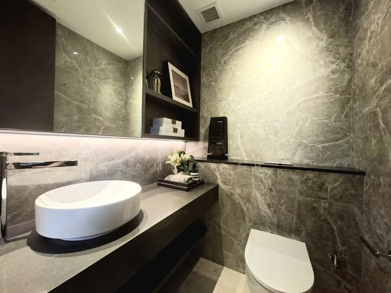 Tembusu Grand, 96 Jalan Tembusu, 5 Bedrooms, 2,691 sqft, Condominium For Sale, by Jamie Peh, 500156272 - Bathroom - PropertyGuru.com.sg