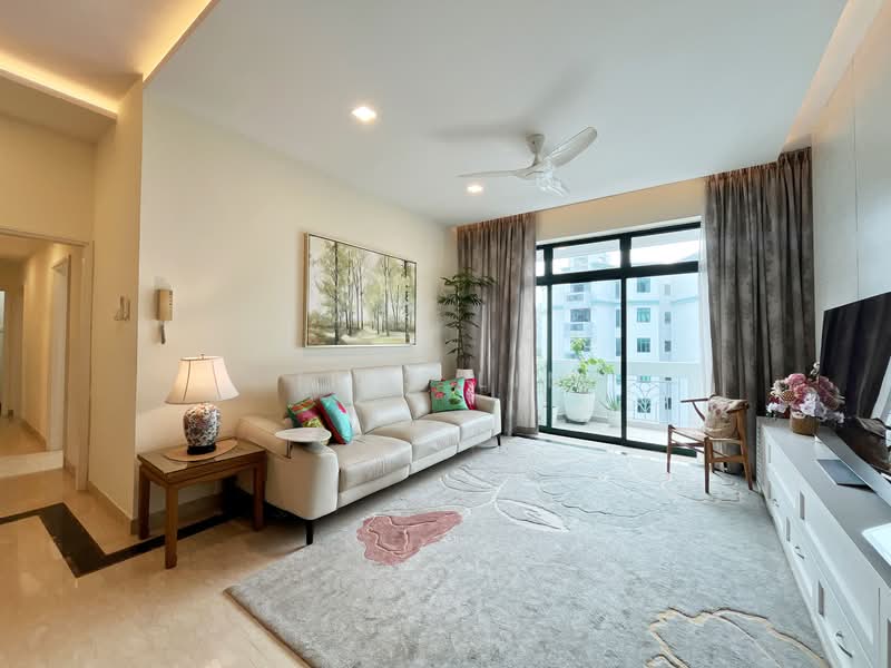 Hillview Green, 61 Hume Avenue, 4 Bedrooms, 1,722 sqft, Condominium For Sale, by Iris Lim, 500156276 - Living Room - PropertyGuru.com.sg